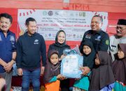 Wali Kota Palopo Kunjungi SDN 58 Tandung, Salurkan Bantuan untuk Siswa dan Petani