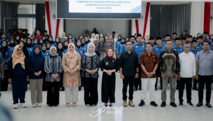 Wali Kota Palopo Lantik 99 Pegawai PPPK