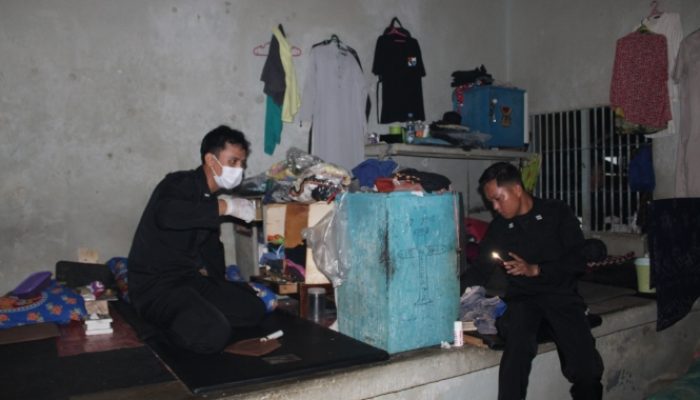 Wujudkan Komitmen Bersih dari Barang Terlarang, Lapas Palopo Gelar Razia Gabungan