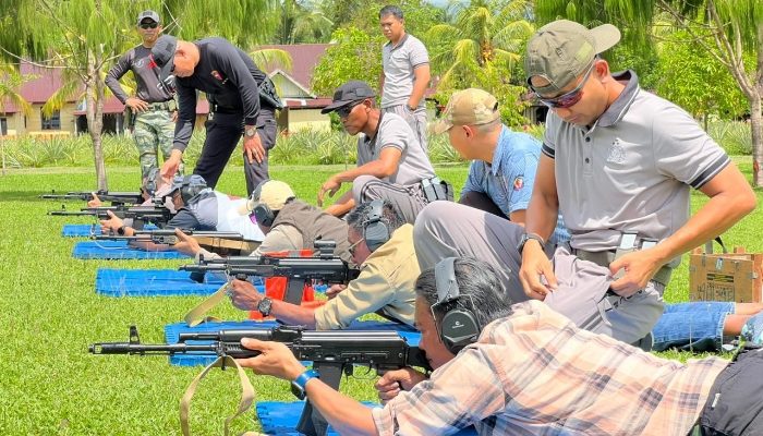 Perbakin Luwu Utara dan Brimob Baebunta Gelar Silaturahmi dan Latihan Menembak di Pattolawali