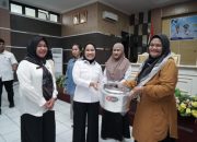 Wali Kota Palopo Serahkan Bantuan Pemprov Sulsel untuk Kelompok UP2K