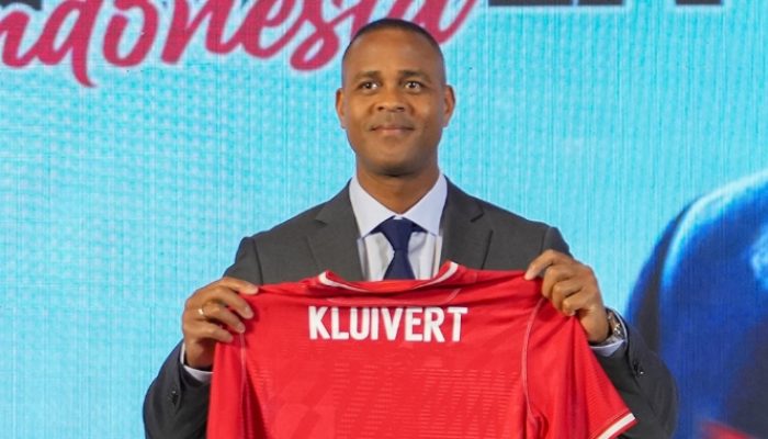 Patrick Kluivert Masuk Daftar Kandidat Pelatih Timnas Tunisia