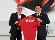 PSSI Perkenalkan John Herdman, Erick Thohir Ajak Semua Elemen Bersatu