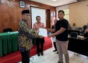 Sekwan Luwu Utara Serahkan SK PPPK Paruh Waktu