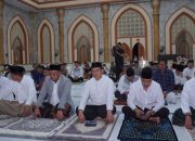 Tarawih Perdana, Bupati Luwu Ajak Masyarakat Jadikan Ramadan Momentum Perbaikan Diri dan Penguatan Pembangunan