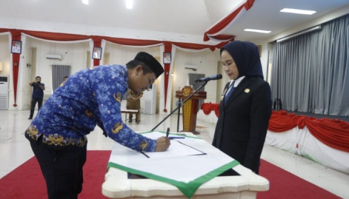 95 Pejabat Administrator dan Pengawas Pemkot Palopo Resmi Dilantik