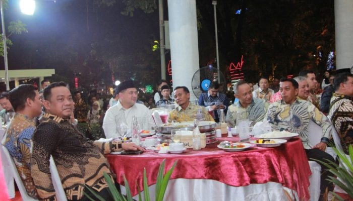 Bupati Luwu Hadiri Silaturahmi Pemprov Sulsel, 210 Piagam Apresiasi Diserahkan