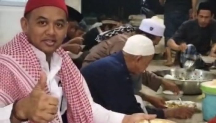 Hangatnya Ramadan di Sumarambu, Wawali Palopo Buka Puasa Bersama Jamaah