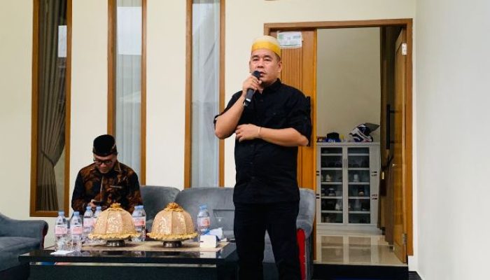 Buka Puasa Bersama di Mappedeceng, Karemuddin Serukan Persatuan dan Semangat Luwu Raya