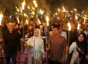 Wali Kota Palopo Lepas Peserta Pawai Obor Sambut Idul Fitri 1447 H