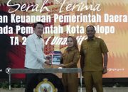 Wali Kota Palopo Serahkan LKPD 2025 ke BPK Sulsel, Siap Jalani Proses Audit