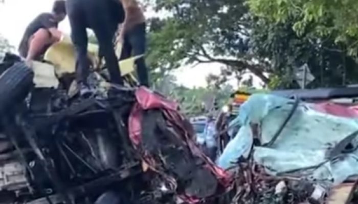 Lakalantas Di Desa Marabuana Luwu, Tiga Orang Meninggal Ditempat, Dua Lainnya Dilarikan Ke Puskesmas