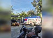 Aksi Nekat Wanita di Palopo Hentikan Mobil Tangki PT Awin Mandiri Pratama