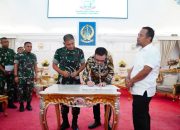 Pangdam Hasanuddin dan Pemprov Sulsel Teken Kerja Sama Pengelolaan SDA dan Pengaman Pantai