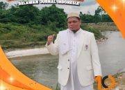 Dosen Unanda Diamanahi Membacakan Doa pada Pelatihan TOT RJI Sulsel