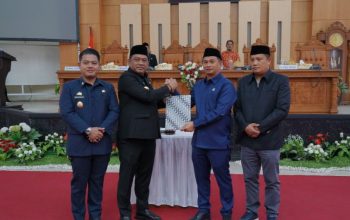 Luwu Siapkan Desa Baru dan Revisi Pajak Daerah, Tiga Ranperda Resmi Diserahkan ke DPRD
