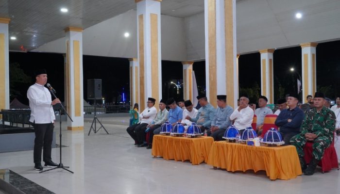 Ribuan Warga Ikuti Pawai Obor Sambut 1 Muharram 1448 H di Belopa