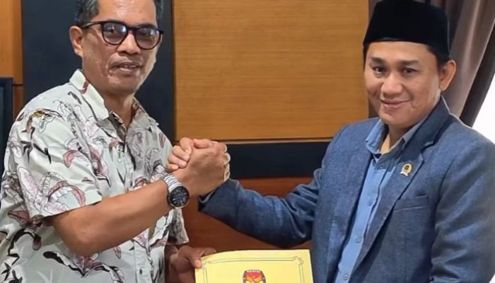Ketua DPRD Luwu Utara Terima Berita Acara PAW Almarhum H. Rusli, Andi Takdir Diusulkan Jadi Pengganti