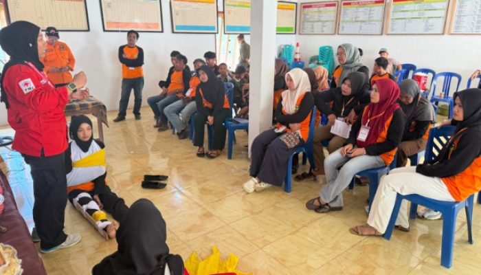 MDA Perkuat Desa Tangguh Bencana di Luwu, Warga Kadundung Ikut Simulasi Penanganan Darurat