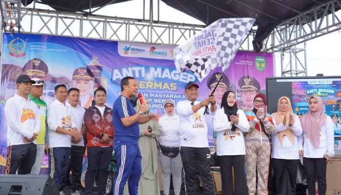 Meriahkan Hari Jadi ke-67 Kabupaten Luwu, Gubernur Sulsel Lepas Jalan Sehat Anti Mager