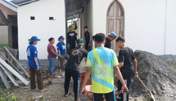 Demokrat Luwu Utara Isi HUT ke-25 dengan Aksi Nyata: Bersih Lingkungan dan Bagikan Ratusan Sembako