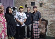 Peduli Korban Kebakaran di Rampoang, Wawali Palopo Datangi Warga dan Serahkan Bantuan