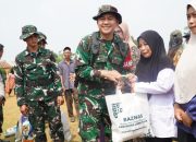 TMMD ke-130 Kodim 1403/Palopo, Dandim dan Bupati Luwu Timur Salurkan 20 Paket Sembako