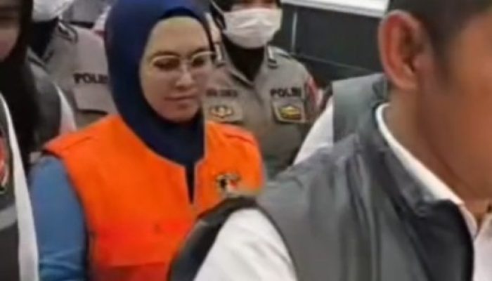 Diperiksa di Subdit Tipidkor, Polda Sulsel Resmi Tahan Mantan Bupati Gowa Husniah Talenrang